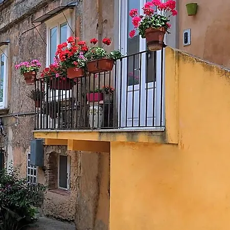Di Francia Bed & Breakfast 3*