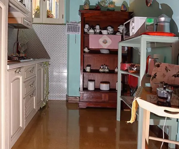 Di Francia 住宿加早餐酒店 维博瓦伦蒂亚